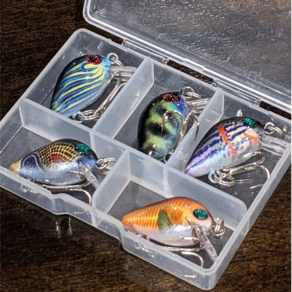 FIVE Small Fishing Lures - floating crankbait top water wobbler tackle fish